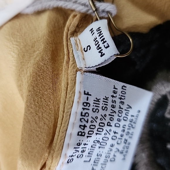 Nwt Johnny Was Reversible  Silk Kimono Size Small - Picture 10 of 10